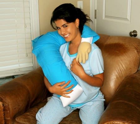 forever-alone-pillow-2